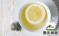 柠檬有什么食疗功效？柠檬泡水喝有哪些要注意的？易天易健