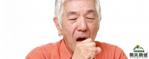 老人为何总流鼻血 老人流鼻血怎么处理-易天易健