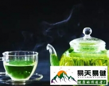 茶里加片柠檬，功效大增！-易天易健